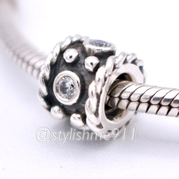 Authentic PANDORA Oxy Crown Charm with Clear Zirconia - Picture 1 of 10